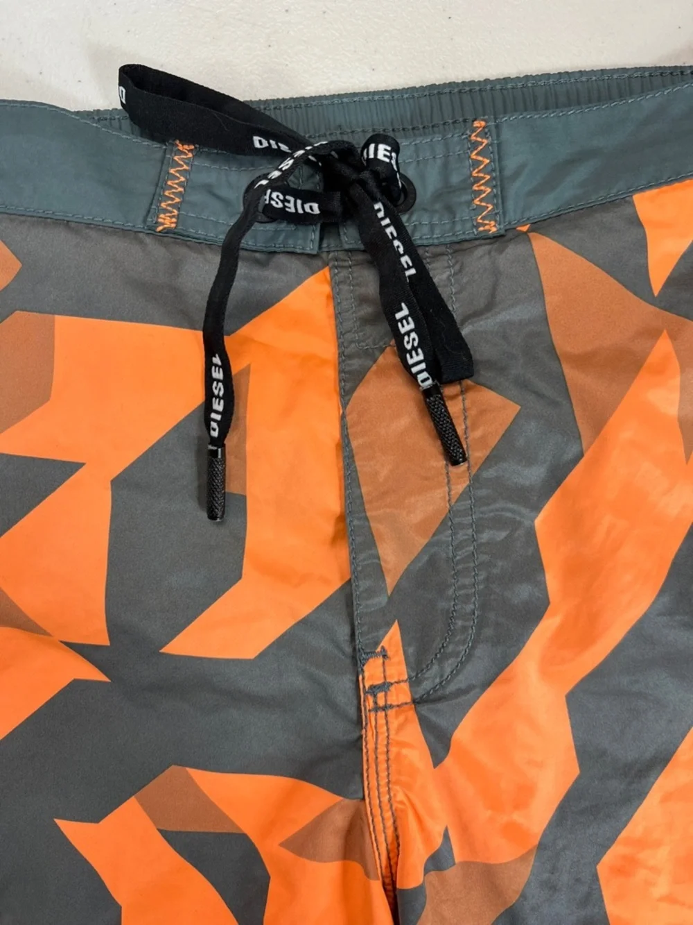 Diesel Beachwear Orange Gray Abstract Swim Trunks Shorts Mesh Lined Size Medium - Picture 4 of 9